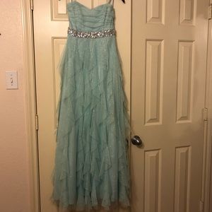 Formal strapless dress